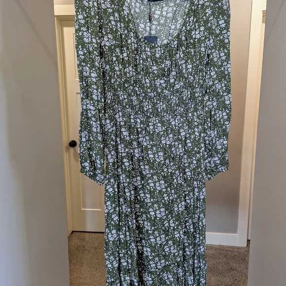 LOT of 4 floral wrap dresses, sized XL - Picture 13 of 16